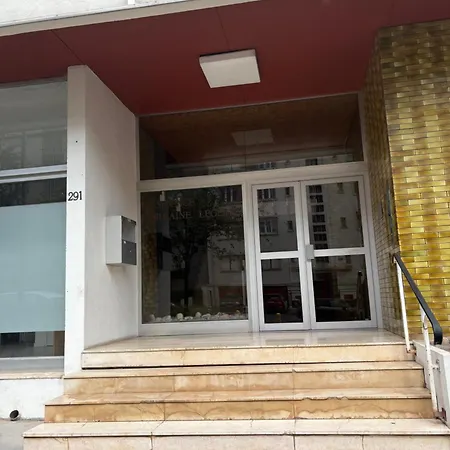 Chez Neziri Petit Cosy Proche Centre شقة *